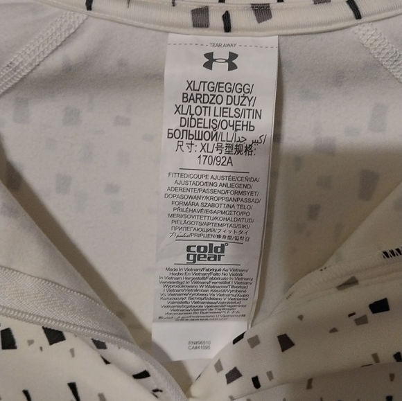 NWT! Long sleeve pullover Sz XL - Picture 6 of 9